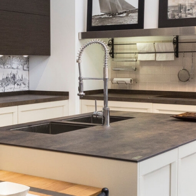 Replace your kitchen countertop with aninz sintered stone 